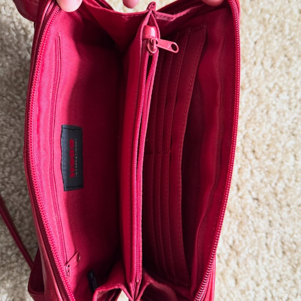 HOBO Red Leather Crossbody Wallet Organizer Zip-Around Mini Bag - Picture 10 of 13